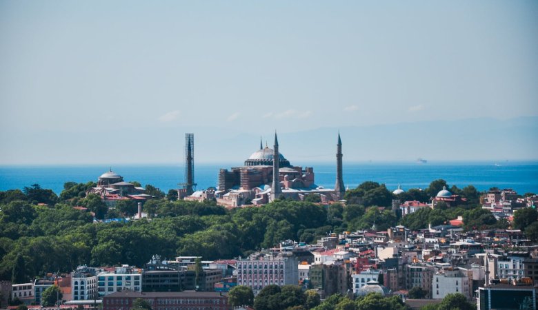 İslam Ahlakında Tevazu Nasıl Olmalıdır?